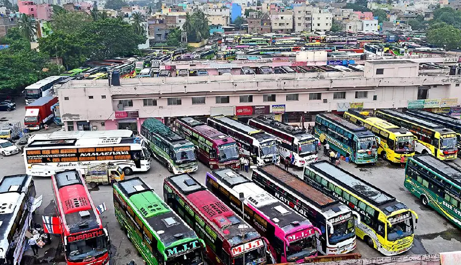 जयपुर में बसों की छतों पर सामान रखने पर सख्त पाबंदी, 20 उड़न दस्ते करेंगे निगरानी, नियम तोड़ने पर तुरंत होगी कार्रवाई