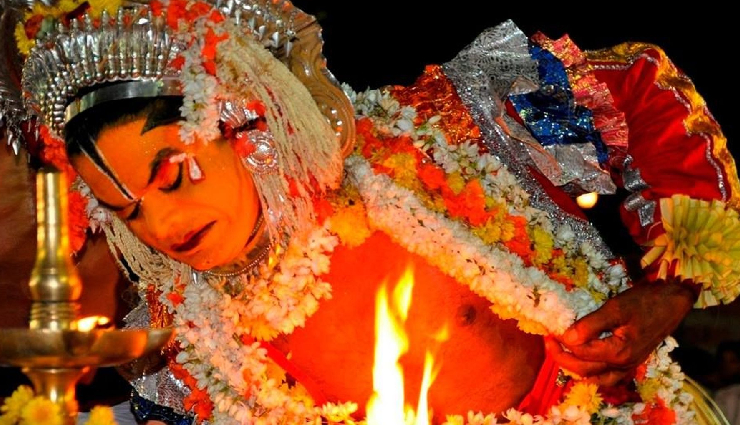 bizarre traditions in india,unique indian rituals,unconventional customs in india,astonishing indian traditions,offbeat cultural practices,strange rituals in indian culture,intriguing indian ceremonies,quirky traditions to explore,exceptional cultural events in india,unusual festivals and rituals