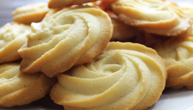 Recipe- Treat Your Friends With Eggless Butter Cookies