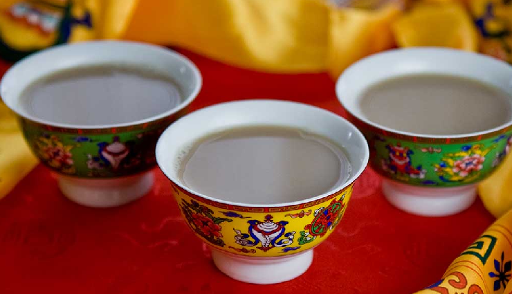 taste the essence of ladakh culinary wonders,unveiling ladakh mouthwatering local dishes,dive into ladakh authentic food experiences,savor the unique flavors of ladakhi cuisine,discovering ladakh hidden gastronomic treasures,delight in ladakh traditional flavors,exploring ladakh popular and savory dishes,indulge in ladakh culinary heritage,enjoying the diverse tastes of ladakh,unforgettable food adventures in ladakh