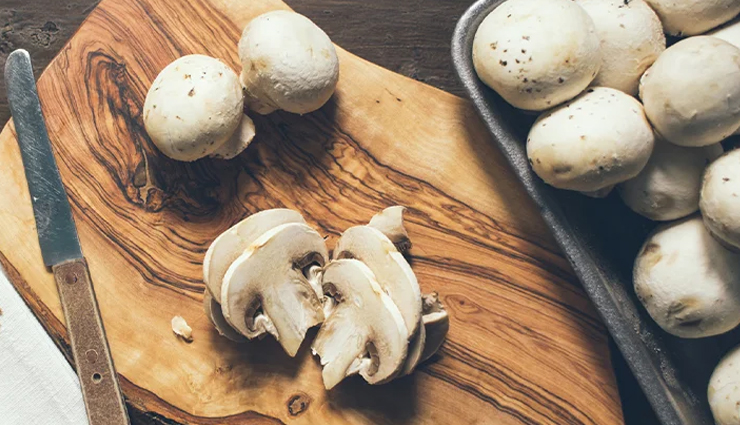 kadai mushroom recipe,special dinner recipe,flavorful vegetarian curry,mushroom and bell pepper curry,kadai mushroom dinner idea,delicious kadai mushroom recipe,aromatic mushroom curry,vegetarian dinner recipe,how to make kadai mushroom,easy kadai mushroom recipe