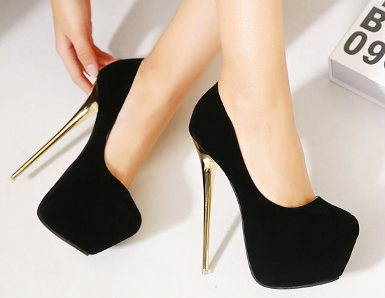 5 Tips To Follow While Buying Shoes Online