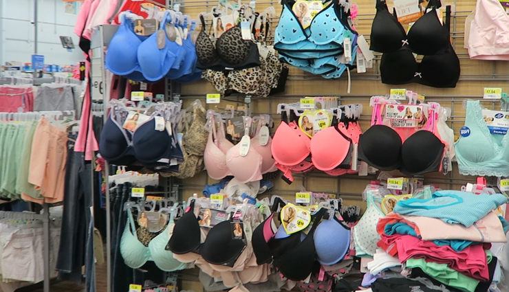 bra shopping excited what if the store keeper is male,bra shopping,girls lingerie shopping