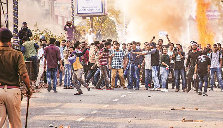 CAB protest: People defy curfew in Guwahati, Army conducts flag march