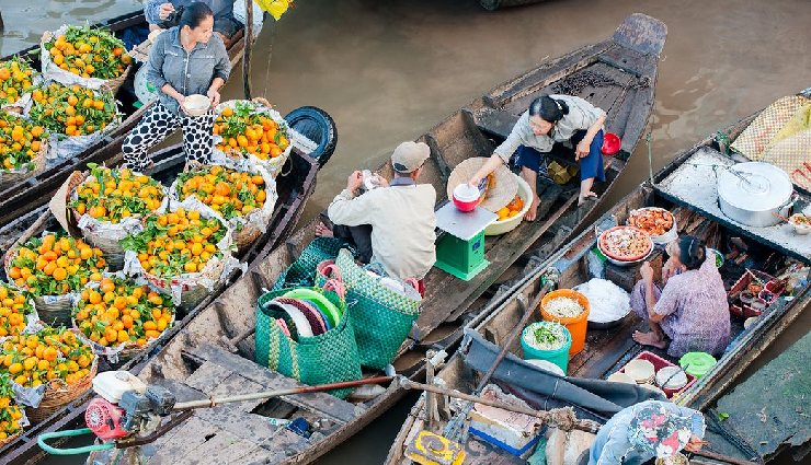 shopping destinations in vietnam,best places to shop in vietnam,vietnam shopping guide,top shopping spots vietnam,must-visit markets in vietnam,exquisite shopping experiences in vietnam,unique finds at vietnam shopping havens,retail therapy in vietnam vibrant markets,uncovering treasures in vietnam shopping scene,retail wonders: vietnam top shopping spots