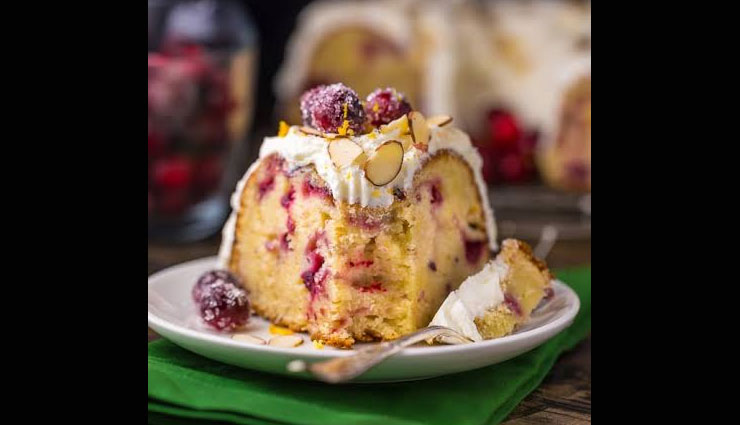 white chocolate orange & cranberry christmas cake,christmas cake recipe,cake recipe,sweets recipe