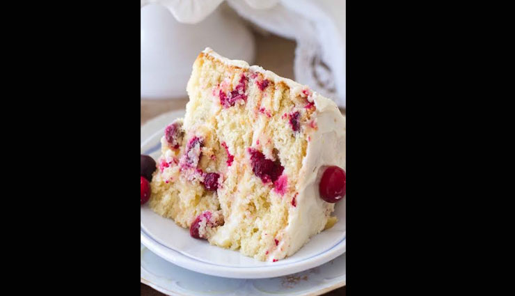 white chocolate orange & cranberry christmas cake,christmas cake recipe,cake recipe,sweets recipe