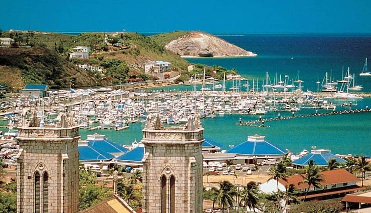 caledonia,places to visit caledonia,crystal clear lagoons,french pastries,haute cuisine,french wine,artisan chocolate