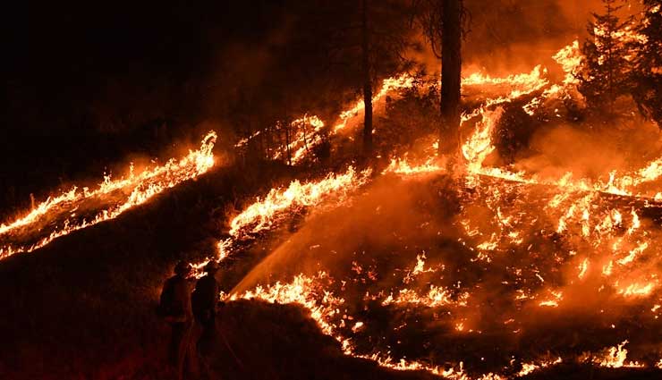 Dead bodies recovered in cars, homes as death toll in California wildfires reaches 44