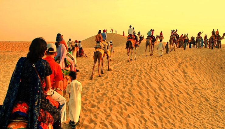 camel safari destinations in india,india,camel safari,bikaner,jaisalmer,mandwana,pushkar,ladakh