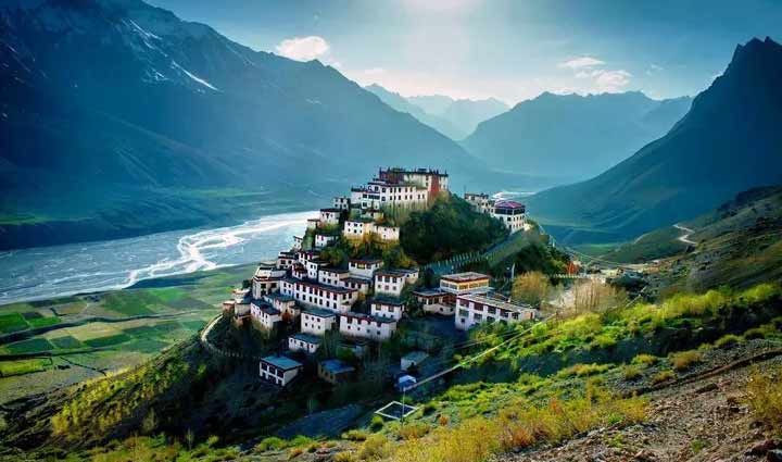 nature camping sites,adventure camping spots,outdoor holiday destinations,nature tourism sites,adventure travel locations,wilderness camping experiences,natural holiday getaways,outdoor adventure tourism