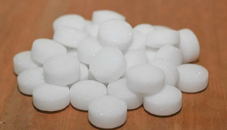 camphor,camphor for acne treatment,acne tips,skin care tips,beauty tips