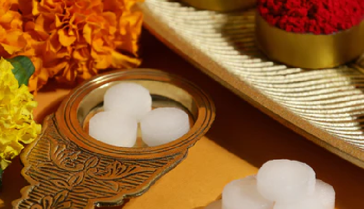 जीवन को संवारने का काम करेगा कपूर का एक टुकड़ा, जानें इसके चमत्कारी उपाय astrology remedies with camphor,camphor in astrological remedies,significance of camphor in astrology,vedic astrology camphor remedies,spiritual use of camphor in astrology,camphor astrology benefits,camphor remedies in vedic astrology,astrological uses of camphor,camphor spiritual significance,camphor rituals in astrology,camphor remedies for planetary influences,camphor and astrological healing,camphor in zodiac remedies,astrological significance of camphor,camphor dos and donts in astrology,कपूर से ज्योतिषिक उपाय,ज्योतिष में कपूर के फायदे,कपूर का ज्योतिषीय महत्त्व,कपूर ज्योतिष उपायों का उपयोग,कपूर के ज्योतिषीय लाभ