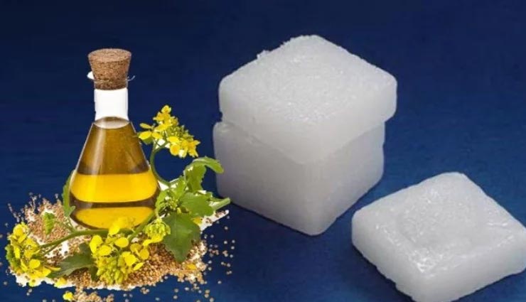 कपूर से मिलेगी बेदाग त्वचा, बालों में आएगी नई चमक