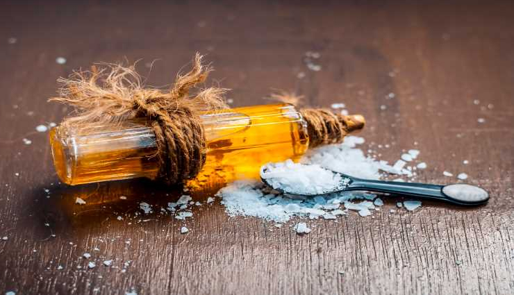 5 DIY Ways To use Camphor Oil for Skin