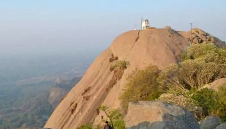 ramanagara,manchinbele,kanakpura,bananthi betta,savandurga,camping near bangalore,places to enjoy camping,bangalore