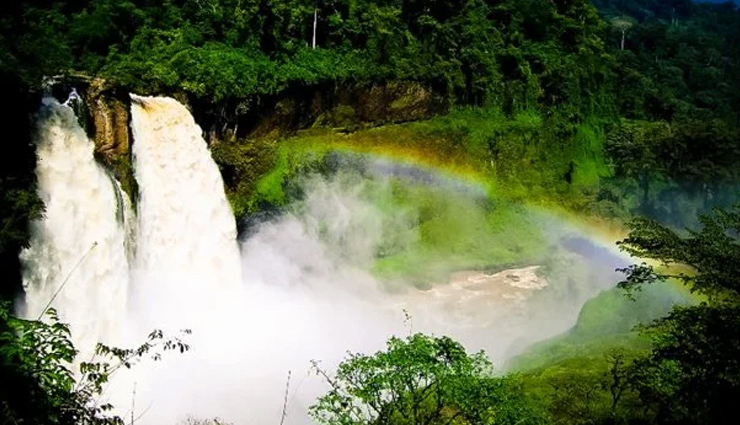 bimbia slave port,ekom-nkam falls,mount fako,waza national park,rom rock,cameroon,places to visit in cameroon,attractions in cameroon