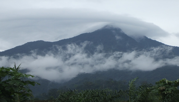 bimbia slave port,ekom-nkam falls,mount fako,waza national park,rom rock,cameroon,places to visit in cameroon,attractions in cameroon