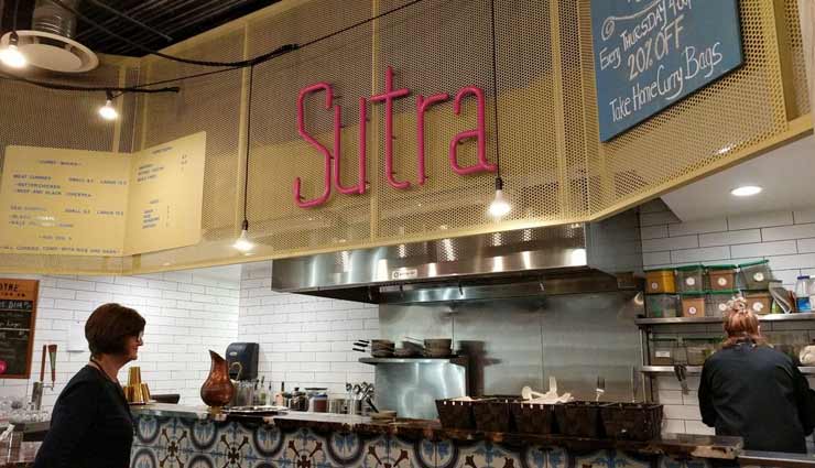 indian restaurants in canada,canada,must visit restaurants in canada,agra tandoori restaurant,leela indian food bar dundas,ramakrishna indian restaurant,vijs sutra,raj mahal indian cuisine,light of india restaurant