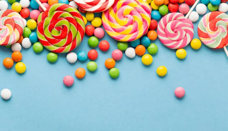 foods bad for skin,skin-damaging foods,acne-causing foods,diet and skin health,what not to eat for clear skin,dull skin causes,foods to avoid for glowing skin,skincare and nutrition