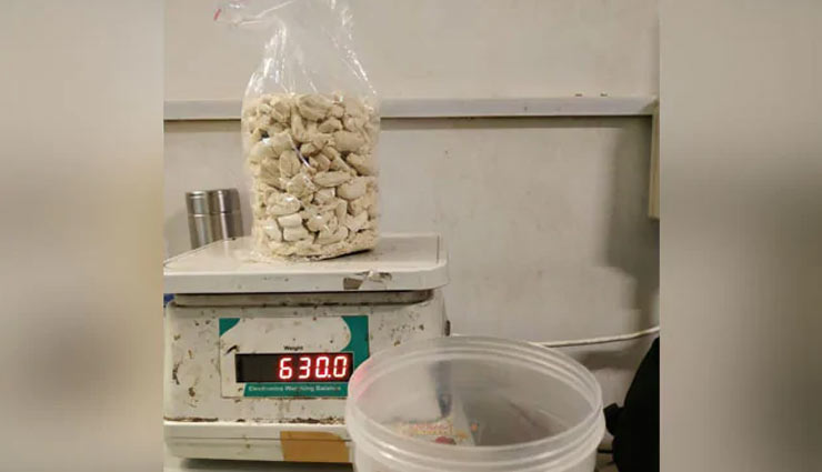 दिल्ली एयरपोर्ट पर गिरफ्तार हुए 7 अफगानी, शक के चलते पुलिस ने किया X-Ray, तो पेट में ये चीज देख उड़े होश weird news in hindi,delhi airport,capsule,afghan nationals,kandhar,heroin,heroin smuggling