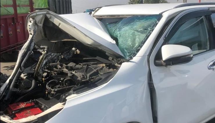 पंजाब : ट्रैक्टर से भिड़ी विधायक सुशील रिंकू की गाड़ी, ड्राइवर नवांशहर अस्पताल में उपचाराधीन