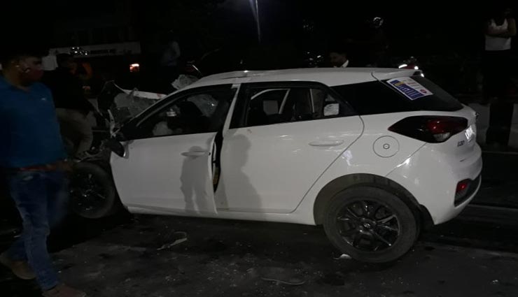 जयपुर : तेज रफ्तार ने फिर ली तीन की जान, आगे चल रहे डंपर में घुसी कार 