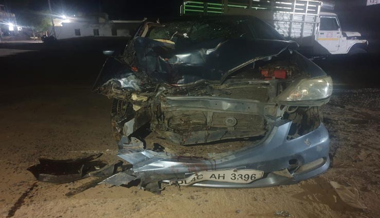 श्रीगंगानगर : काम कर बाइक से घर लौट रहे दो लोगों की कार से टक्कर में गई जान, एक का सिर फंसा बोनट में