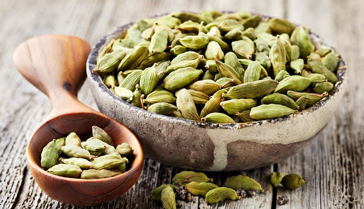 6 Amazing Health Benefits of Cardamom