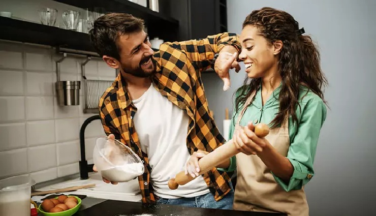 supportive relationship,how to be supportive in a relationship,relationship empathy,offering emotional support,being there for your partner,communication in relationships,supportive girlfriend tips,relationship struggles,emotional connection in relationships,love and support in relationships,maintaining a strong relationship,empathy in relationships,everyday relationship support