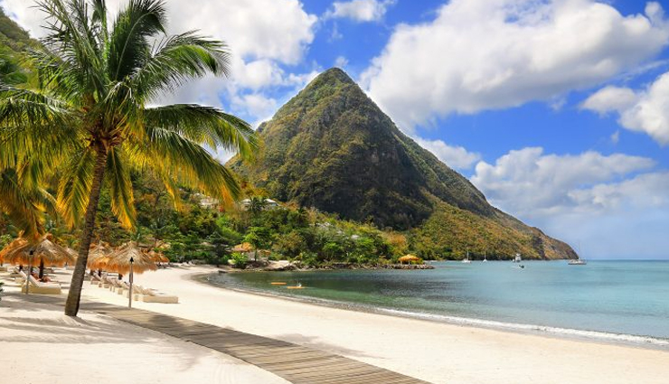 cheapest time to visit caribbean islands