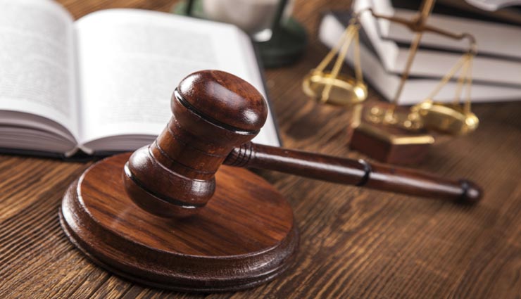 iphone,gay,weird case,weird story,weird news,weird message,bitcoin,gaycoin