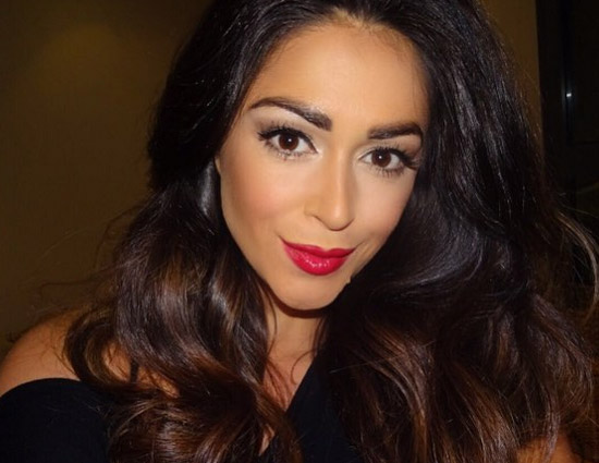 IN PICS The Hot Instructor is Here From Hollywood To Teach You Yoga