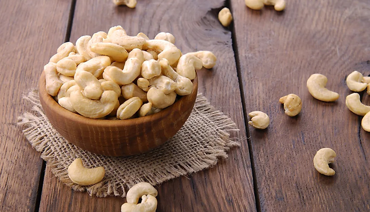 6 Proven Health Benefits of Cashew Nuts