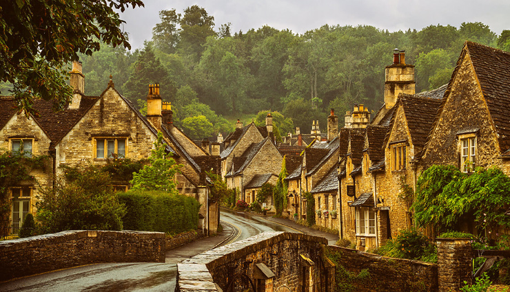 uk,southwold,bibury,hawkshead,beer,lavenham,castle combe,rey,small towns in uk,beautiful towns to visit in uk,uk,places to visit in uk