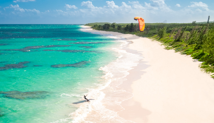 places to visit in the bahamas,mesmerizing attractions in the bahamas,must-see destinations in the bahamas,top tourist spots in the bahamas,exploring the beauty of the bahamas,unforgettable places in the bahamas,hidden gems of the bahamas,bahamas travel highlights,discovering the bahamas enchanting locations,experiencing the magic of the bahamas