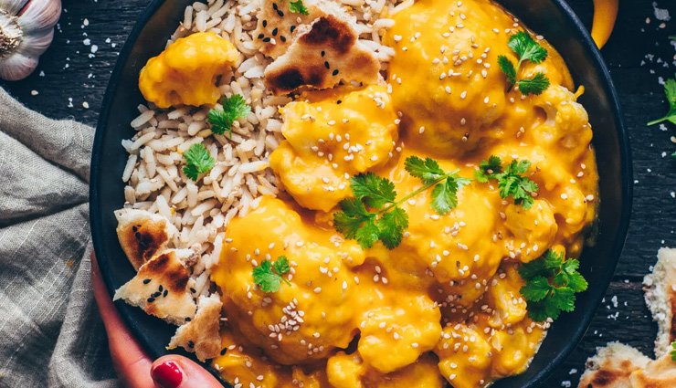 cauliflower chickpea coconut curry,curry recipe,cauliflower recipe,chickpea recipe