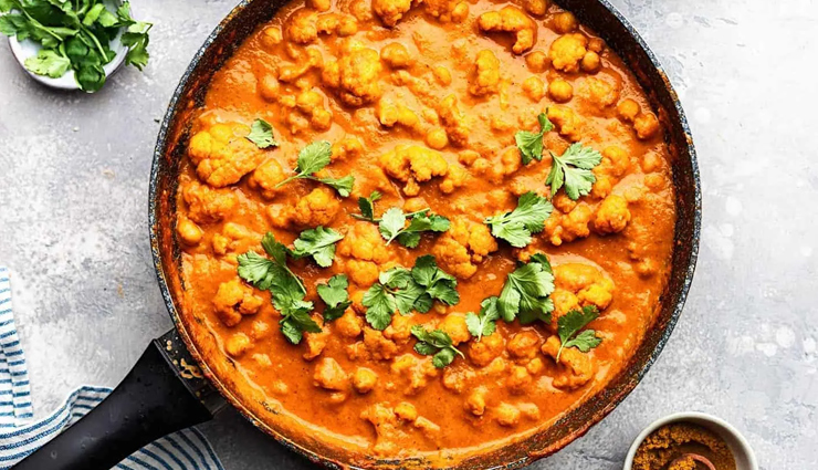 cauliflower curyy with chickpeas and peas,hunger struck,food,easy recipe