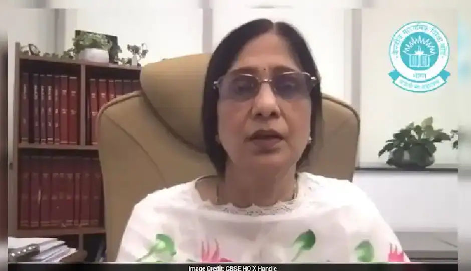 ‘किसी भी छात्र को नुकसान नहीं होगा’: धुंधली आंसर शीट विवाद पर CBSE का स्पष्टीकरण, जानें पूरा बयान