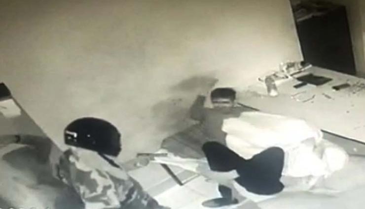 जोधपुर : पिस्तौल दिखा बदमाशों ने किया पेट्रोल पंप पर लूट का प्रयास, सीसीटीवी में कैद वारदात