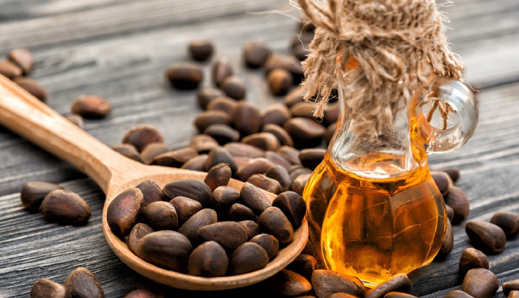 oil for healthy scalp,essential oil for scalp,oil for scalp,hair care tips,scalp care tips,lavender essential oil,khus essential oil,rosemary essential oil,chamomile essential oil,ylang ylang essential oil,peppermint essential oil,cedarwood essential oil,petitgrain essential oil,clary sage essential oil,patchouli essential oil,beauty,beauty tips,hair care beauty tips