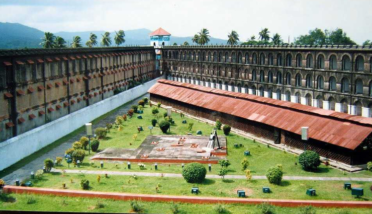 port blair tourist attractions,must-visit places in port blair,top attractions in port blair,port blair sightseeing,best places to visit in port blair,port blair travel guide