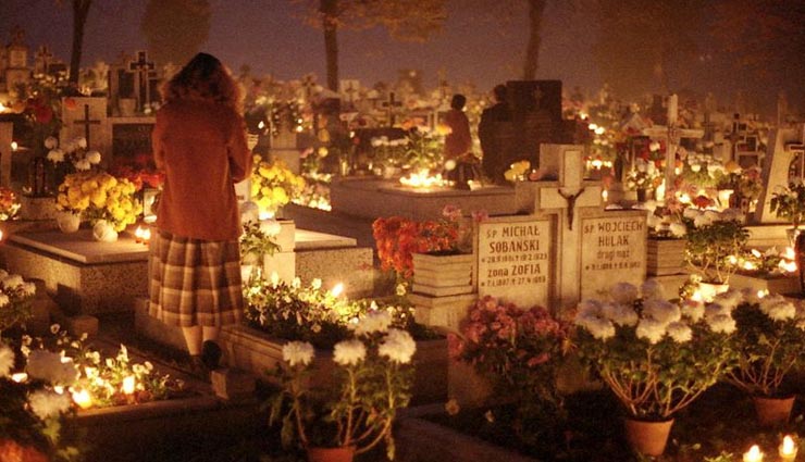 6 amazing new year traditions from around the world,effigy burning in panama,great balls of fire in scotland,red underwear in turkey,108 rings in japan,underwater tree planting in siberia,cemetery sleepover in chile