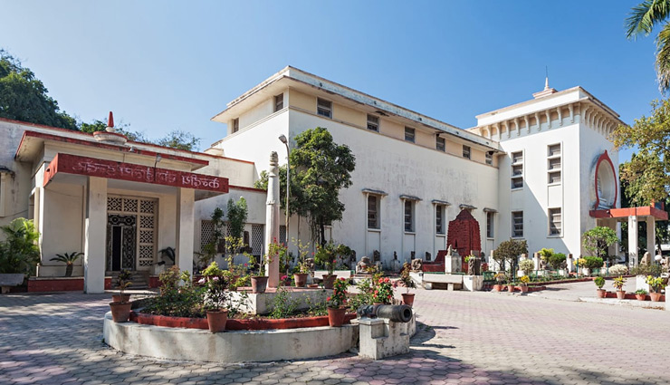 hatyari khoh,indore,patalpani,kajli garh,lal baugh palace,indore tourism,madhya pradesh tourism,tourist place in indore,place to visit in indore,travel guide,tourism,india tourism