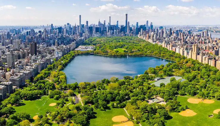 biggest city parks in the united states,largest urban parks in the usa,top american city parks,expansive parks in us cities,urban green spaces in the united states,largest municipal parks in america,iconic city parks in the usa,recreational parks in american cities,urban natural retreats in the us,exploring city parks across america