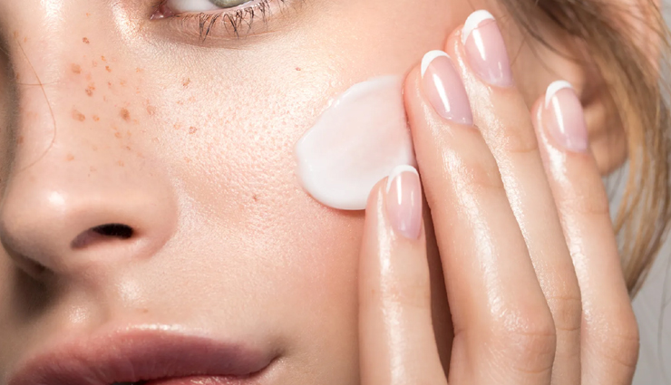 चेहरे पर हर सुबह पाए चांद जैसी चमक, अपनाएं ये नाईट स्किन केयर रूटीन night skin care tips,best night skin care routine,nighttime skincare for glowing skin,how to care for skin at night,night skin care routine for clear skin,nighttime moisturizing tips,night skin care tips for oily skin,best products for night skin care,night care tips for acne-prone skin,how to hydrate skin overnight,overnight skin care routine,night skin care for anti-aging,how to repair skin at night,nighttime skin care for dry skin,tips for glowing skin overnight,how to prevent wrinkles with night care,night skin care tips for sensitive skin,how to rejuvenate skin overnight,nighttime beauty regimen,tips for radiant skin at night