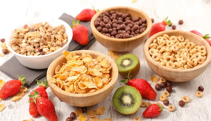 balanced diet,importance of fibre,fibre rich foods,how to increase fibre intake,fibre for digestion,fibre health benefits,fibre in balanced diet,high fibre diet tips,fibre detox benefits,nutrients for healthy body