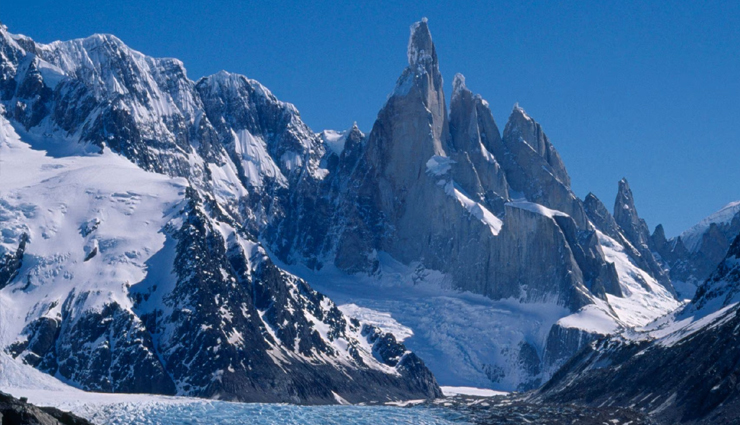 deadliest mountains,world most dangerous peaks,dangerous mountain climbs,treacherous summits,high-risk mountaineering,perilous mountain ascents,risky mountain expeditions,deadly mountain peaks,extreme climbing challenges,dangerous alpine adventures