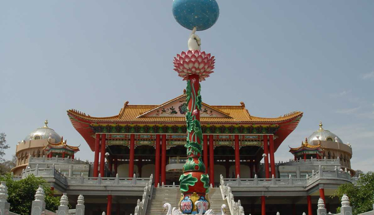 puttaparthi tourist spots,best places to visit in puttaparthi,puttaparthi attractions,puttaparthi sightseeing,puttaparthi travel guide,top things to do in puttaparthi,puttaparthi temples,puttaparthi museum,gopuram puttaparthi,sri sathya sai landmarks