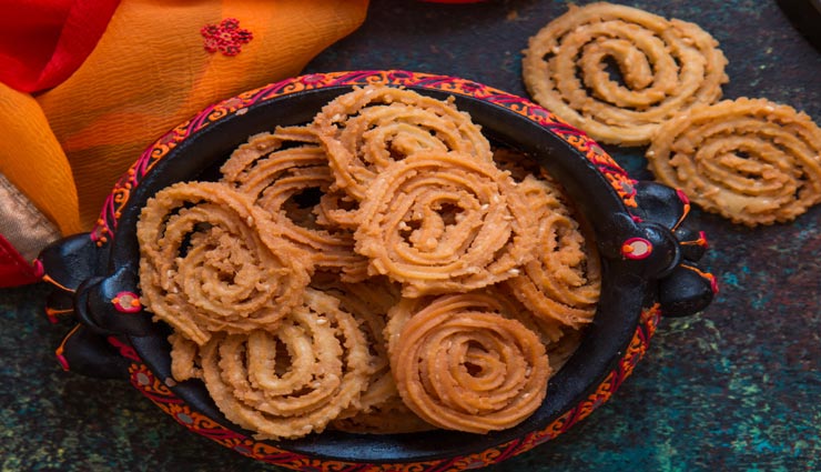 chakli recipe,recipe,recipe in hindi,holi special recipe ,चकली रेसिपी, रेसिपी, रेसिपी हिंदी में, होली स्पेशल रेसिपी 